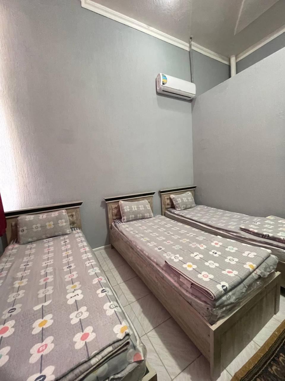 Hostel Nabi Bobo Самарканд Екстериор снимка